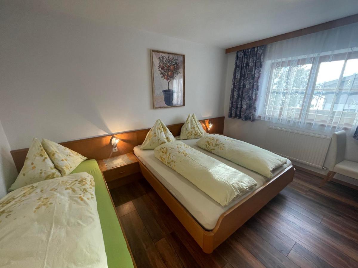 Gaestehaus Glaagut - Familie Hain Villa Hochfilzen Eksteriør bilde